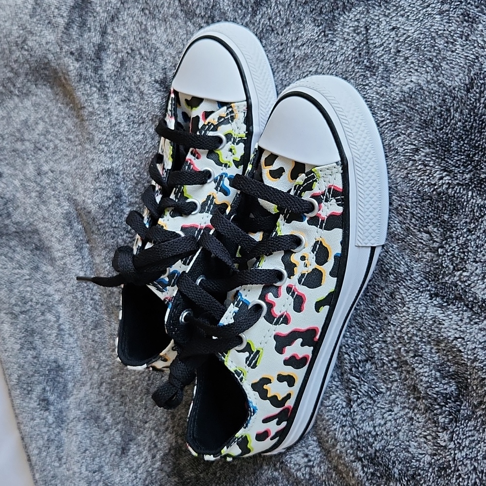 NWOT Multi-colored Leopard Print Kid's  Converse Shoes